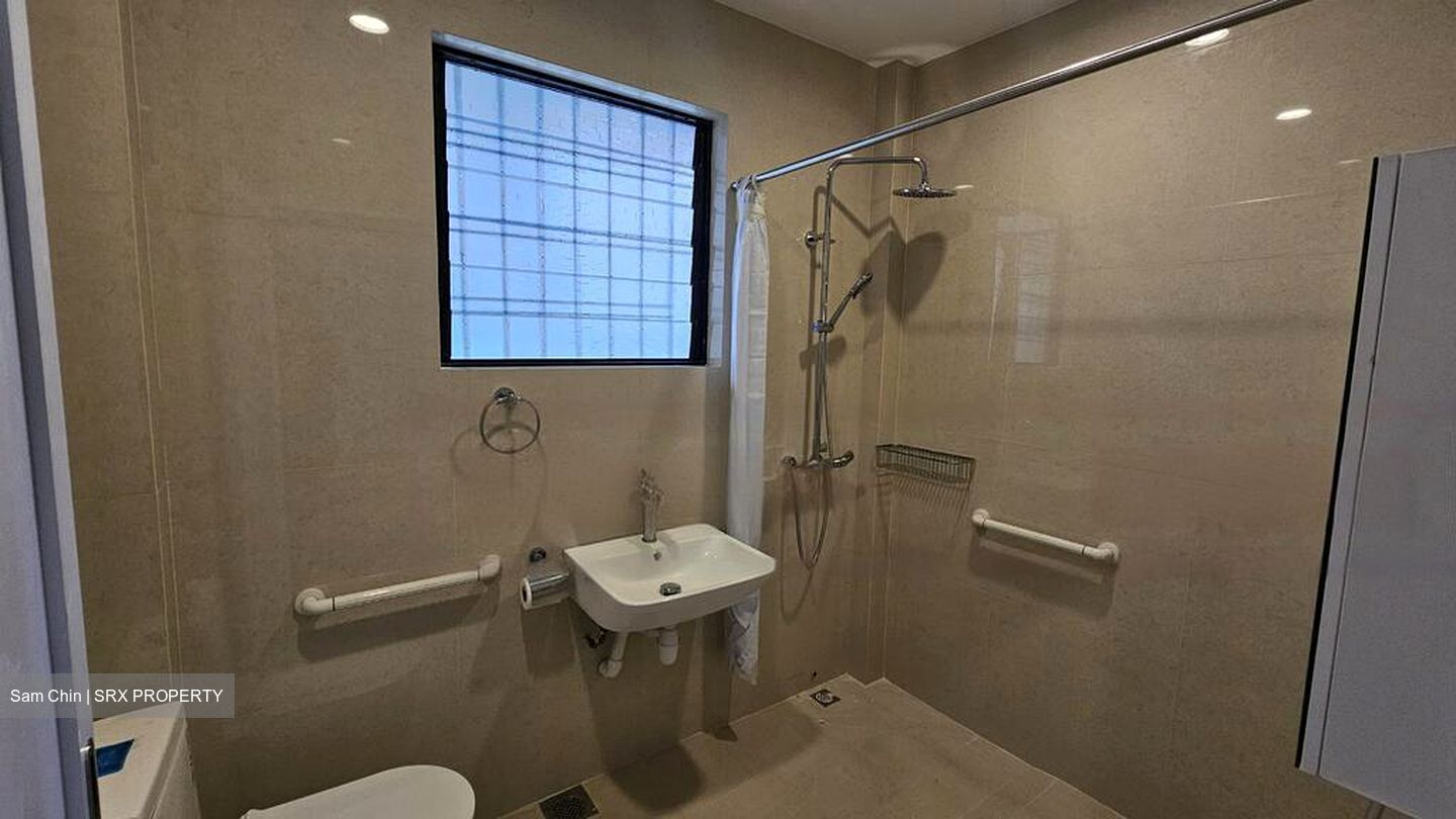 Sea Avenue (D15), Terrace #567750811